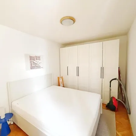 Sibenska Cozy
